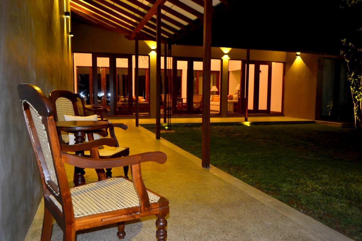 Hotel Kethaka Aga Tissamaharama Exterior foto